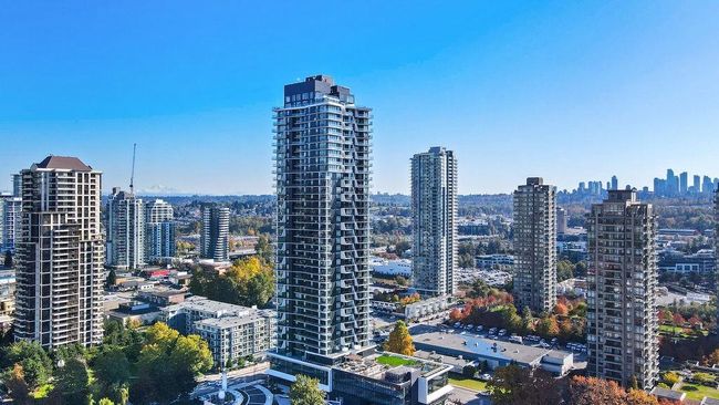 505 - 2181 Madison Avenue, Condo with 1 bedrooms, 1 bathrooms and 1 parking in Burnaby BC | Image 3