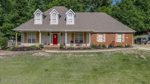 3686 Rhett Butler Dr, Hernando, MS, 38632-6662 | Card Image