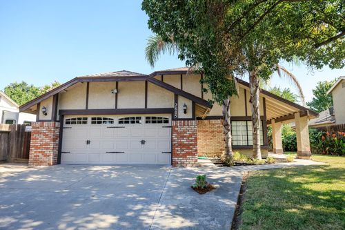 2605 Twin Oak Lane, Modesto, CA, 95355 | Card Image