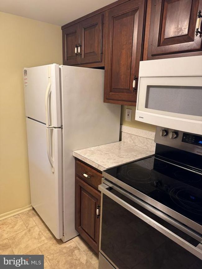 603 - 603 Valley Dr, Townhouse with 2 bedrooms, 2 bathrooms and null parking in WEST CHESTER PA | Image 12