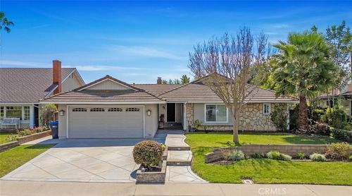 25532 Rhoda Dr, Mission Viejo, CA, 92691-4669 | Card Image