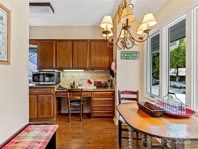 66 Country Club Village Drive, Condo with 3 bedrooms, 3 bathrooms and null parking in Lake Toxaway NC | Image 12
