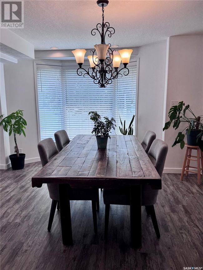 1159 Chaplin St E, House other with 5 bedrooms, 4 bathrooms and null parking in Swift Current SK | Image 8