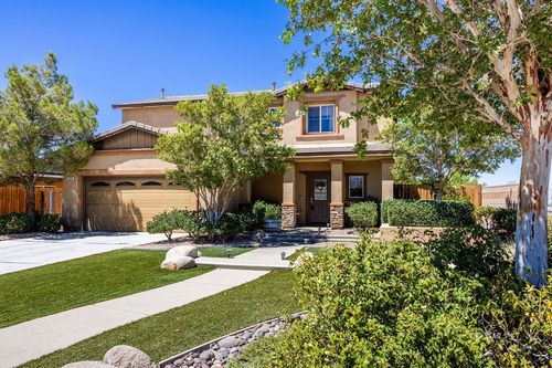 100 Salt River Dr, Ridgecrest, CA, 93555-7579 | Card Image