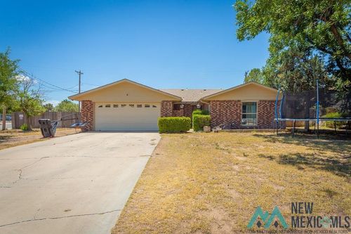 1601 Northgate Pl, Artesia, NM, 88210-2941 | Card Image