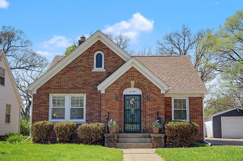 2163 10th Street Pl, East Moline, IL, 61244-2523 | Card Image
