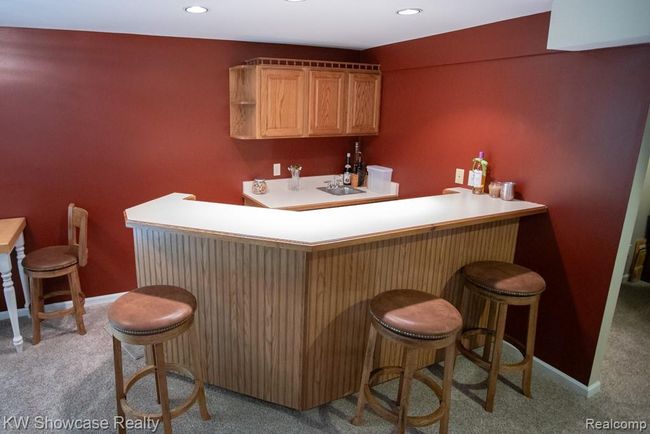 Wet Bar | Image 27