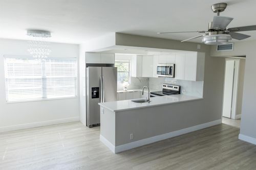 271 Fanshaw G, Boca Raton, FL, 33434-3047 | Card Image