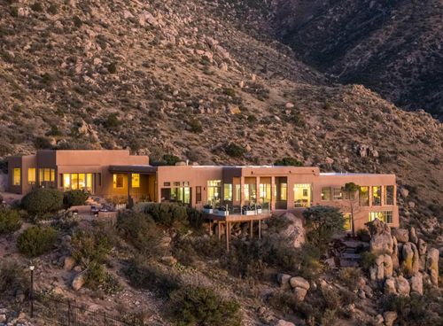 4722 Paso Del Puma Ne, Albuquerque, NM, 87111-3048 | Card Image