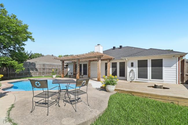 1708 Crestmeadow Ln, House other with 3 bedrooms, 2 bathrooms and null parking in Mansfield TX | Image 29