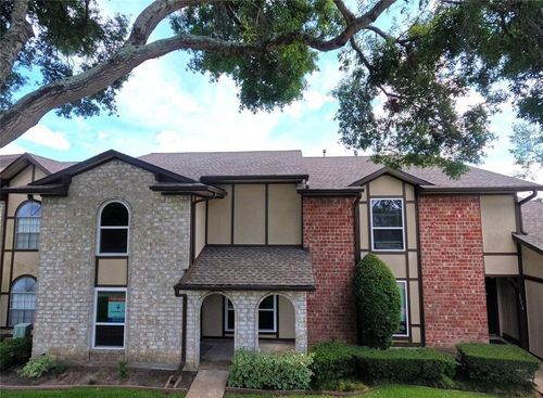 11712 S Kirkwood Rd, Stafford, TX, 77477-1308 | Card Image