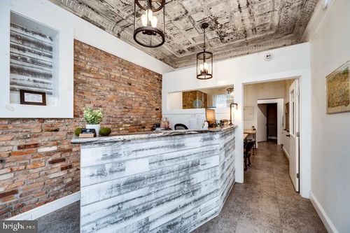 55 6th St, Reading, PA, 19602-1163 | Card Image