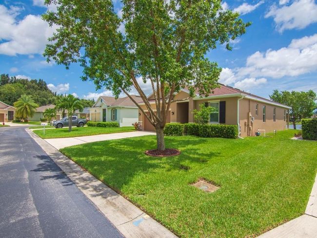151 Port Royal Ct, House other with 4 bedrooms, 2 bathrooms and null parking in Sebastian FL | Image 28