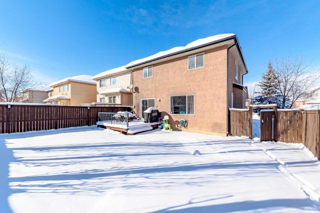 37 Everwillow Park Sw, Home with 4 bedrooms, 3 bathrooms and 4 parking in Calgary AB | Image 39