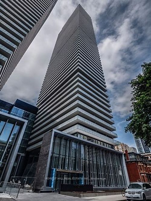 {{alt}} | Card Image