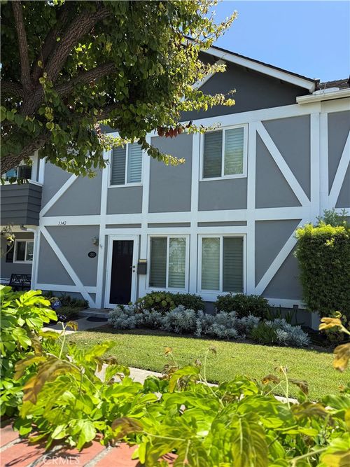 3342 Bradbury Rd, Los Alamitos, CA, 90720-4359 | Card Image