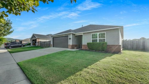 1091 S Spritz Drive, Fayetteville, AR, 72701 | Card Image