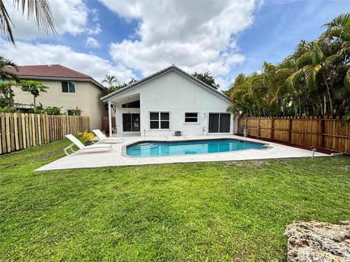 2990 Nw 68th Ave, Margate, FL, 33063-2063 | Card Image