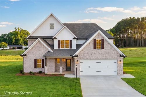 121 Sandpiper Drive, Lexington, NC, 27295 | Card Image