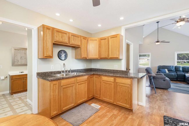 8326 Knoxville Rd, House other with 3 bedrooms, 2 bathrooms and null parking in Milan IL | Image 11