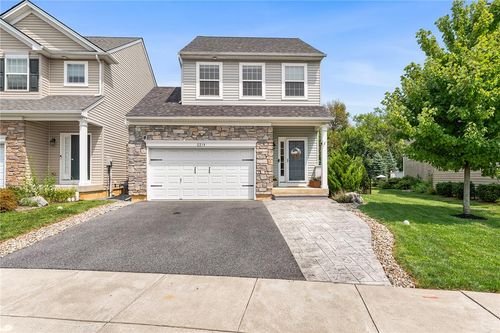 2213 Huntington Ln, EASTON, PA, 18040-8500 | Card Image