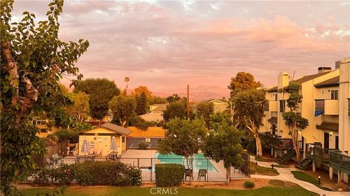 428 W 1st St, Tustin, CA, 92780-3042 | Card Image