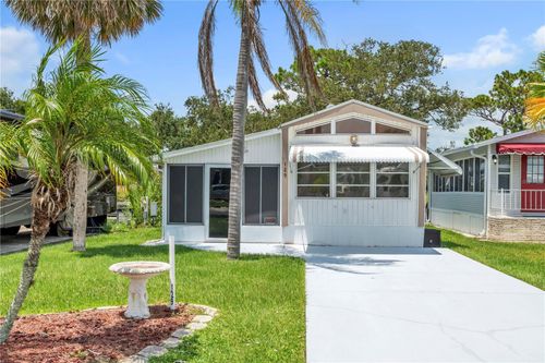 129 Brookshire Dr, NOKOMIS, FL, 34275-1811 | Card Image
