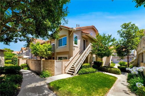 18940 Canyon Hill Dr, Lake Forest, CA, 92679-1071 | Card Image