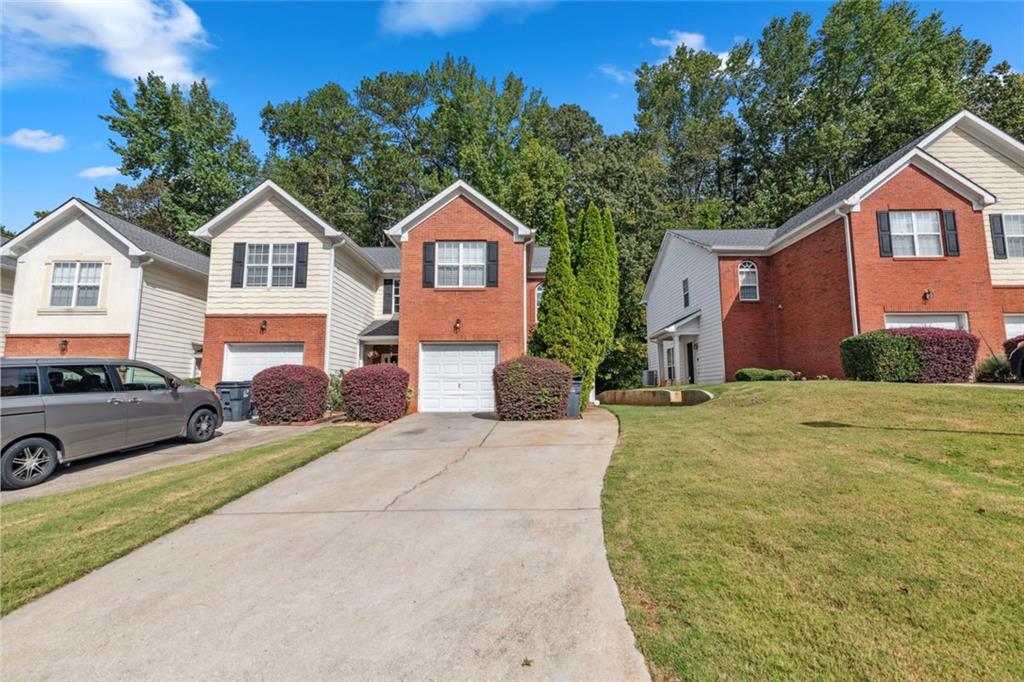 Primrose View Cir, Lawrenceville, GA 30044