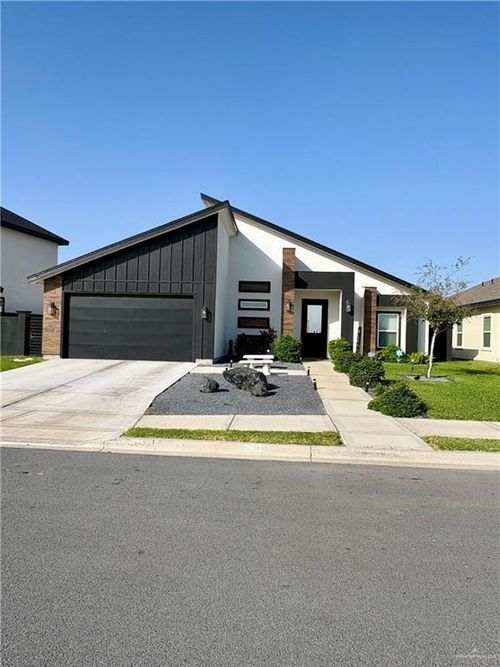 2505 S Cartier Dr, Edinburg, TX, 78542-7262 | Card Image