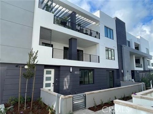 unit-103-16377 Dawn Way, Tustin, CA, 92782-2853 | Card Image