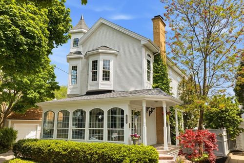 1913 E Estes Street, Milwaukee, WI, 53207 | Card Image