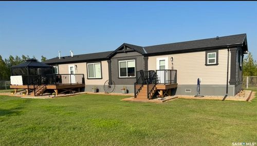 502 508 Railway Ave E, Maidstone, SK, S0M | Card Image
