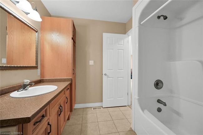 15 - 385 Park Rd N, Townhouse with 2 bedrooms, 2 bathrooms and 2 parking in Brantford ON | Image 25