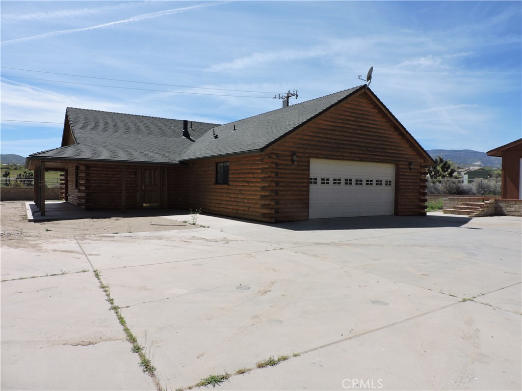 Residential in Phelan