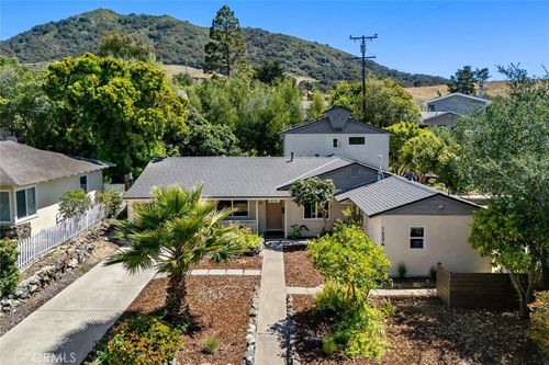 123 Ramona Dr, San Luis Obispo, CA, 93405-1557 | Card Image