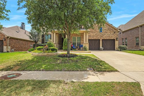 955 Champions Way, Roanoke, TX, 76262-1317 | Card Image