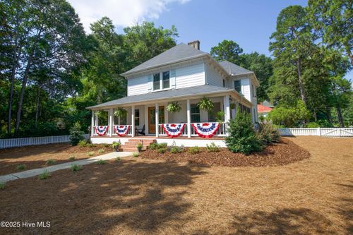 280 W Connecticut Ave, Southern Pines, NC, 28387-4742 | Card Image