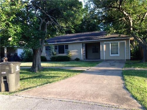 5006 Doulton Dr, Houston, TX, 77033-3537 | Card Image