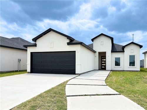8105 N 51st Street, McAllen, TX, 78504 | Card Image