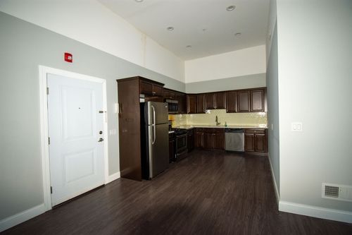 10 Ford Ave, Morristown, NJ, 07960-5638 | Card Image