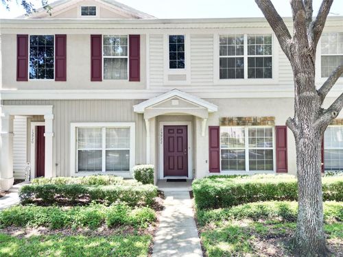 15922 Fishhawk Creek Ln, LITHIA, FL, 33547-3858 | Card Image