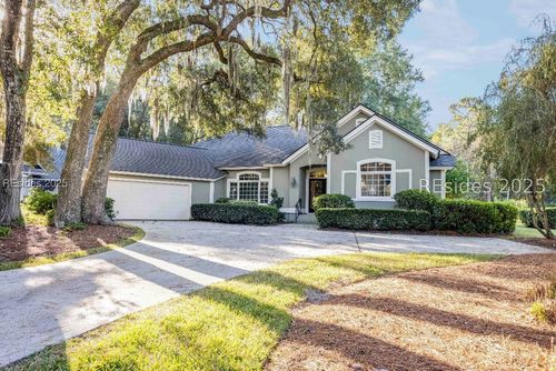 567 Colonial Dr, Hilton Head Island, SC, 29926-2269 | Card Image