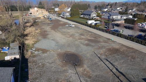 42165 Yarrow Central Rd, Chilliwack, BC, V2R5E5 | Card Image