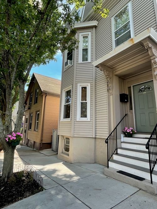 apt-3-120 Eutaw St, Boston, MA, 02128-3287 | Card Image