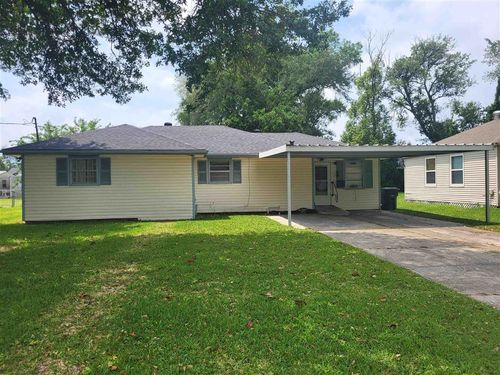 3810 Vanderbilt St, Lake Charles, LA, 70607-3524 | Card Image