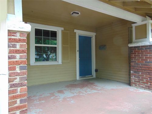 1824 Nw 11th St, Oklahoma City, OK, 73106-2206 | Card Image
