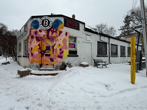 1175 Bathurst Street, Toronto, ON, M5R3H3 | Card Image