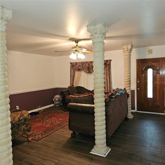 901 8 Th St Sw, House other with 5 bedrooms, 4 bathrooms and null parking in RUSKIN FL | Image 5