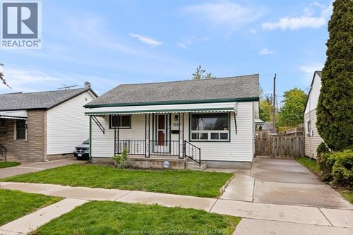 2270 Marentette Ave, Windsor, ON, N8W2C1 | Card Image